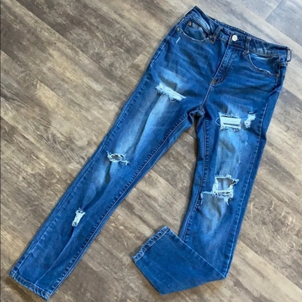 Aeropostale The Norma Jean size 6 high rise